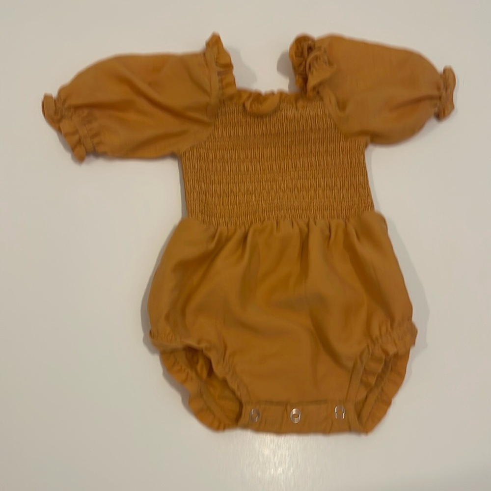 Jessaka baby rompers 3/6 months